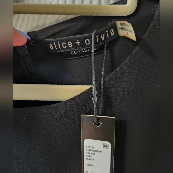 Alice & Olivia Black Sleevless Dress With Assymetrical Detail BNWT Size 10 - Picture 4 of 10